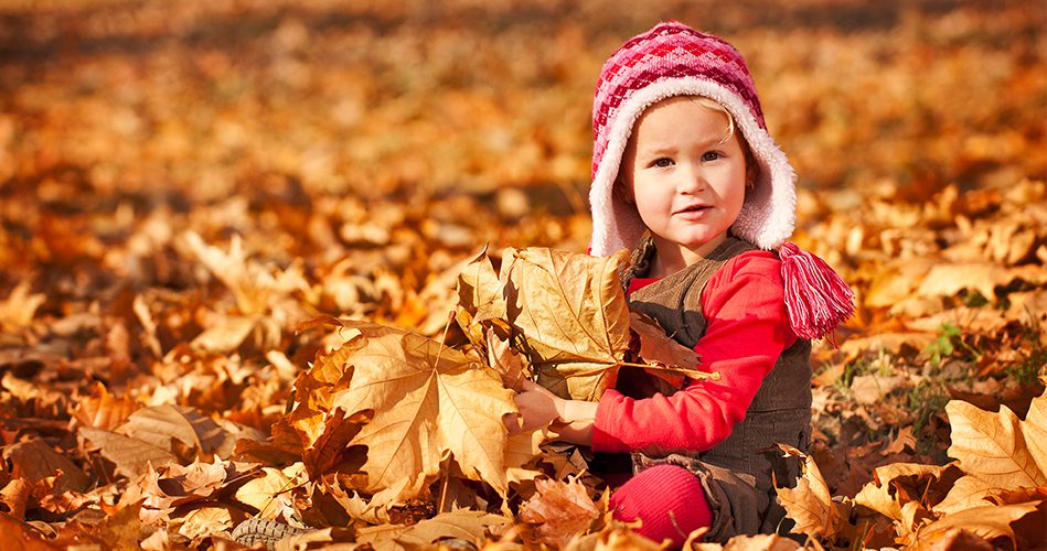 Canadian family fall activities at pumpkin patches and apple orchards Fall outdoor activities for families in Canada including pumpkin patches and apple picking