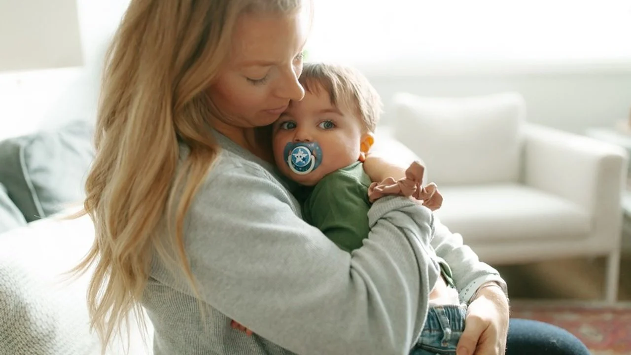 Canadian baby sleep training techniques and methods for establishing healthy sleep habits