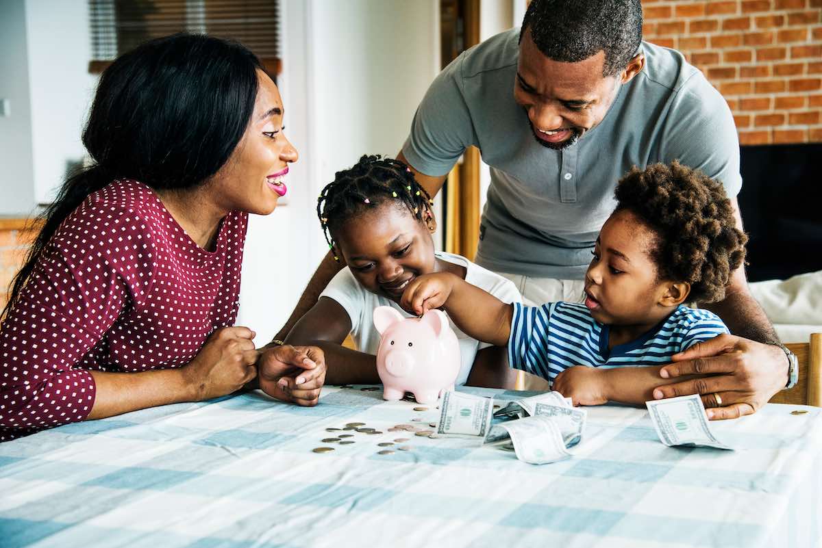 Step-by-step guide to creating a family budget in Canada
